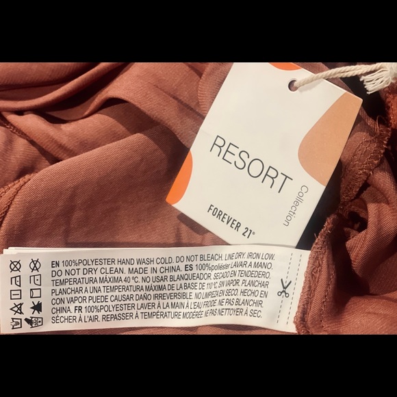 Trendy casual bohemian halter by day/classic rose top& chic Jean jacket by night - Picture 8 of 15